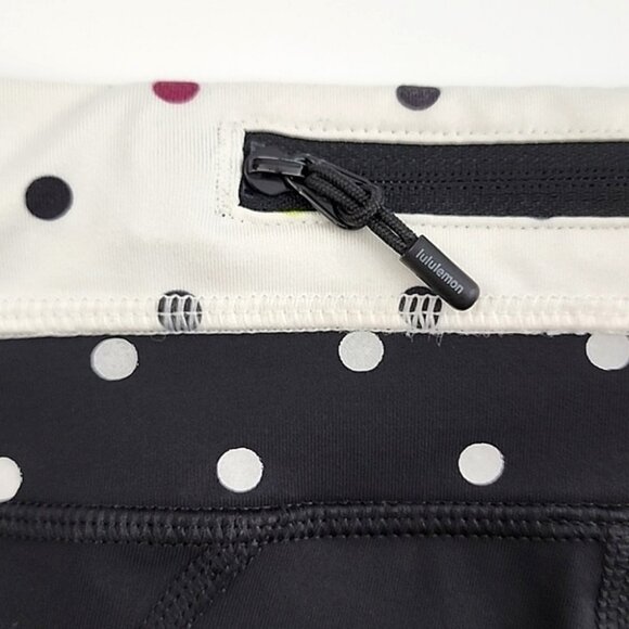 Lululemon Run Inspire Seawheeze 2012 Crop Black White Polka Dots Reflective Sz 4 - Picture 5 of 11